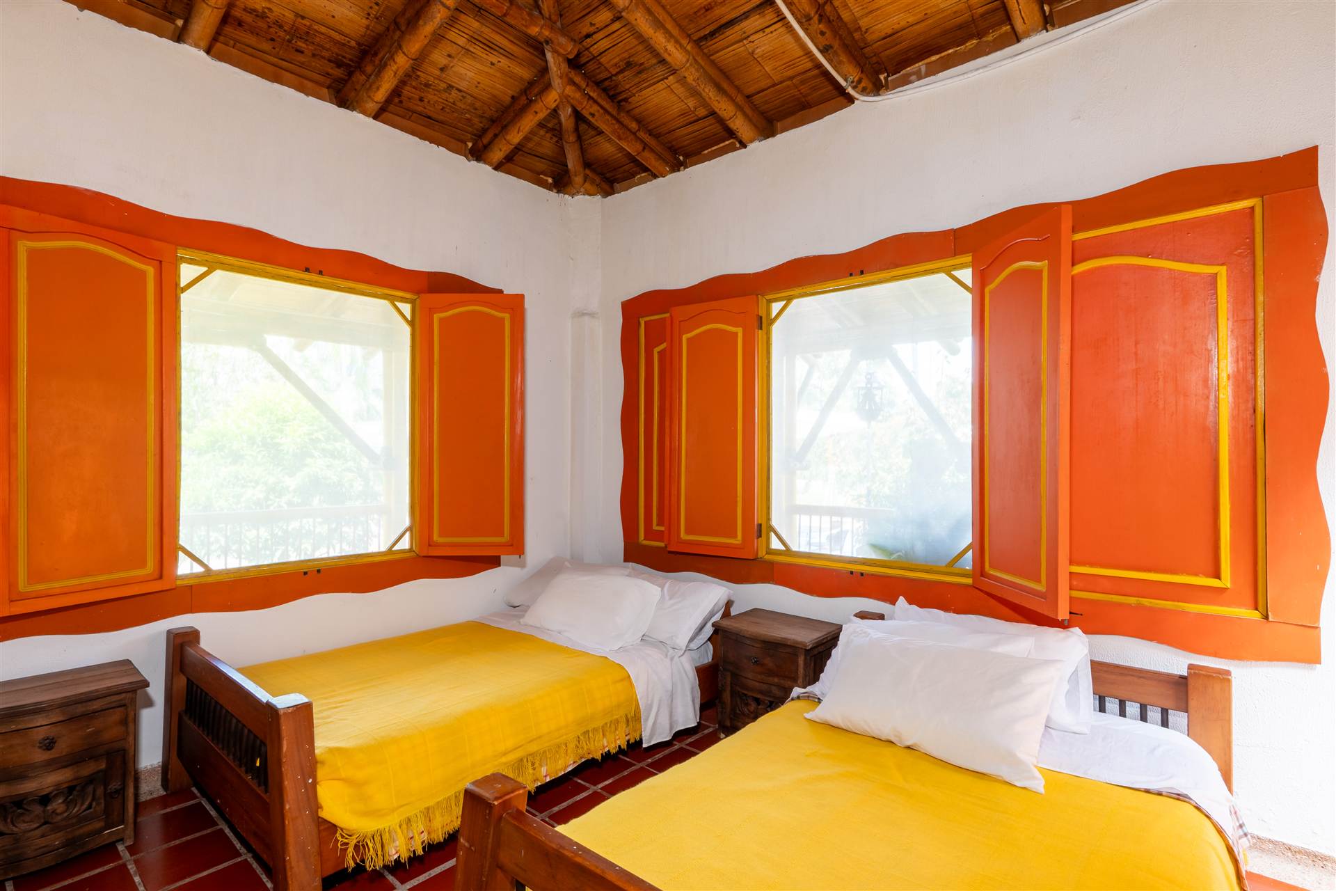 Habitación 4. Ardilla Cola Roja - El Encanto