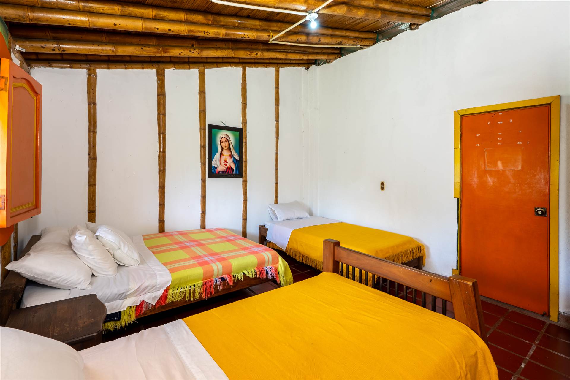 Habitación 8. Cóndor de los Andes - El Encanto